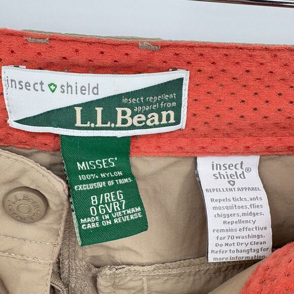 LL Bean Women's Insect Shield Tan Hiking pants, Sz 8, Gorpcore Zip Pockets Camp - Picture 7 of 9